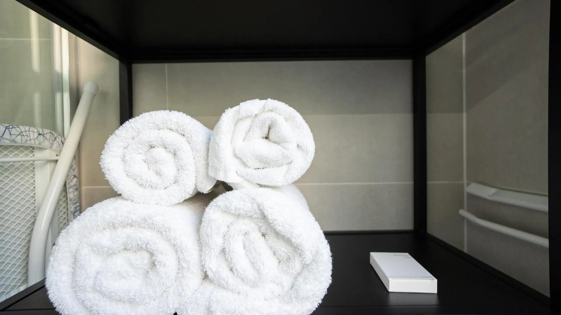 アパート Spacious Studio In Prime Location With Queen Bed ウィーン