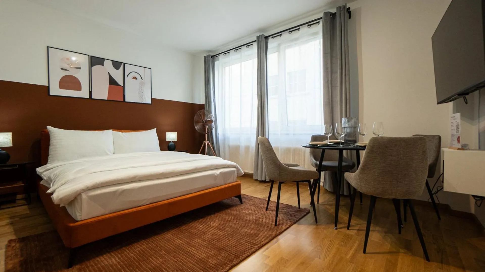 Spacious Studio In Prime Location With Queen Bed ウィーン